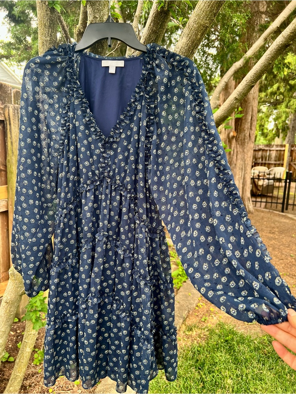 Floral v-neck navy blue chiffon oversized tiered mini dress Chelsea 28 S sheer
